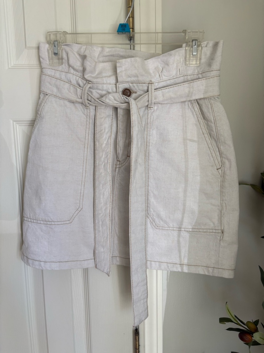 Free people  size 4 High-Waist Belted Mini Skirt in Light Beige